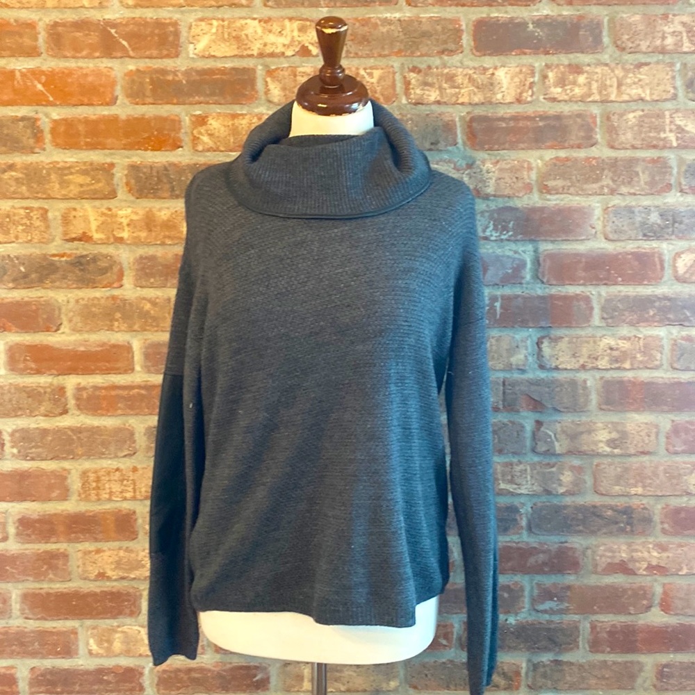 Max Studio Large gray turtle neck sweater with leather accents - size L